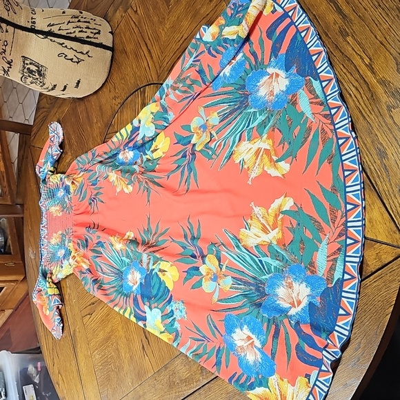 Jealous Tomato Maxi Dress Sm Floral Square Neck Flutter Sleeve Hi/Lo Smocked - Picture 6 of 6